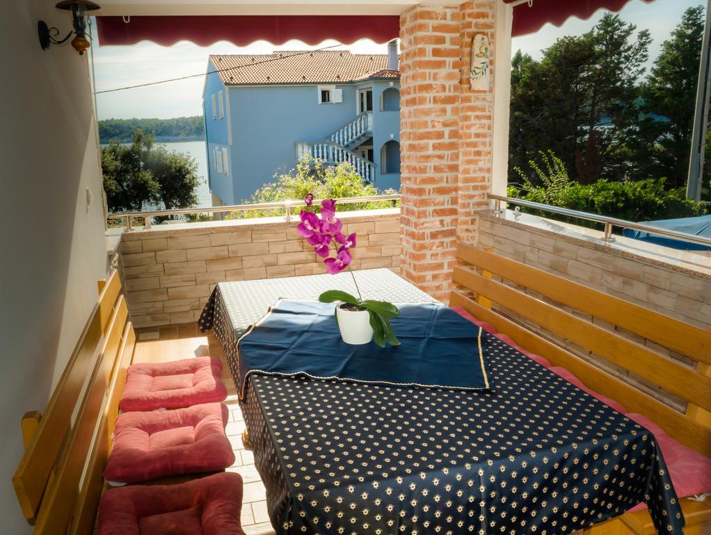 Apartments Anita 1 Barbat na Rabu Exterior photo