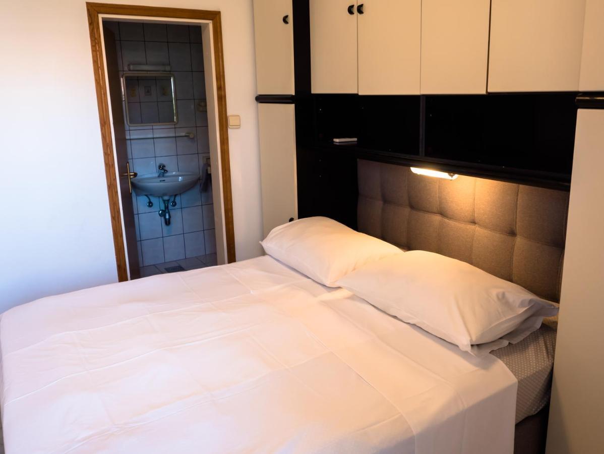 Apartments Anita 1 Barbat na Rabu Exterior photo