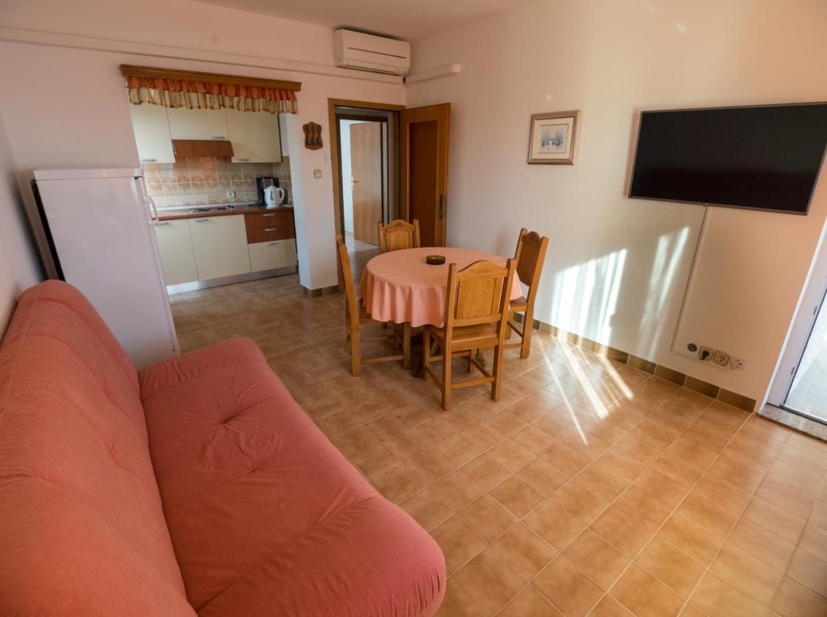 Apartments Anita 1 Barbat na Rabu Exterior photo